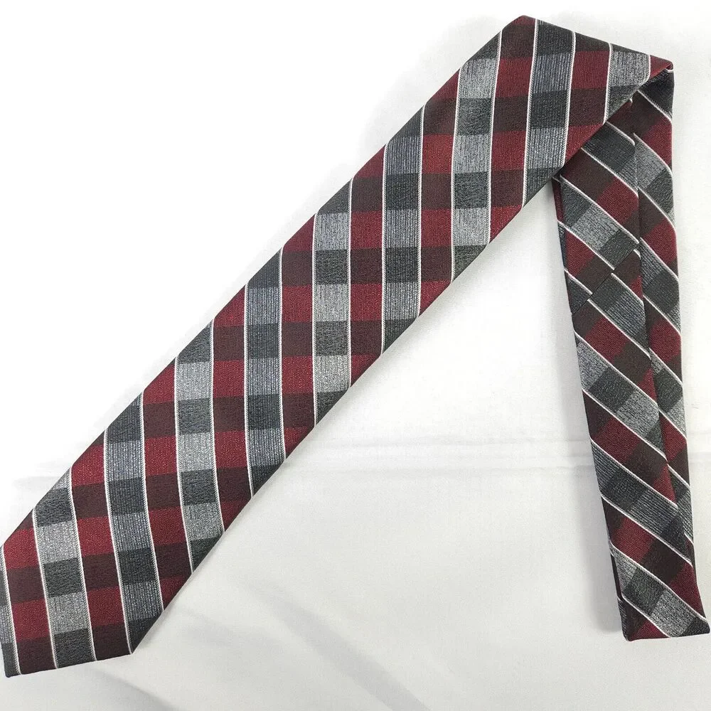 NWT Platinum Designs‎ Plaid Tie Men's Gray Red 57x3.25